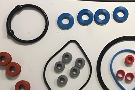 如何區(qū)分硅膠O型圈和橡膠O型圈？掌握這四點(diǎn)！