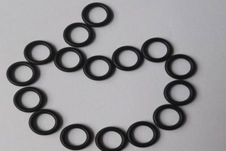 包覆O型圈的價格范圍是多少？影響其價格的因素有哪些？