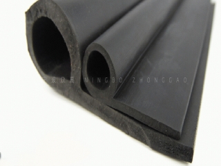 EPDM橡膠密封膠條廠家定制