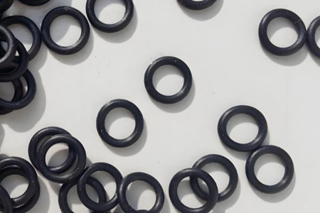 如何合理設(shè)計氟膠O型圈溝槽尺寸？