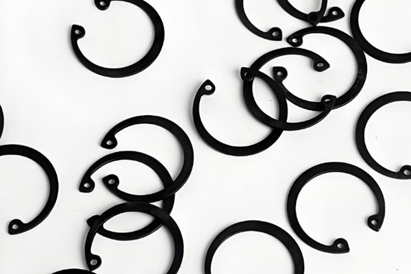 橡膠擋圈使用前清潔工作不要忘記！圖2